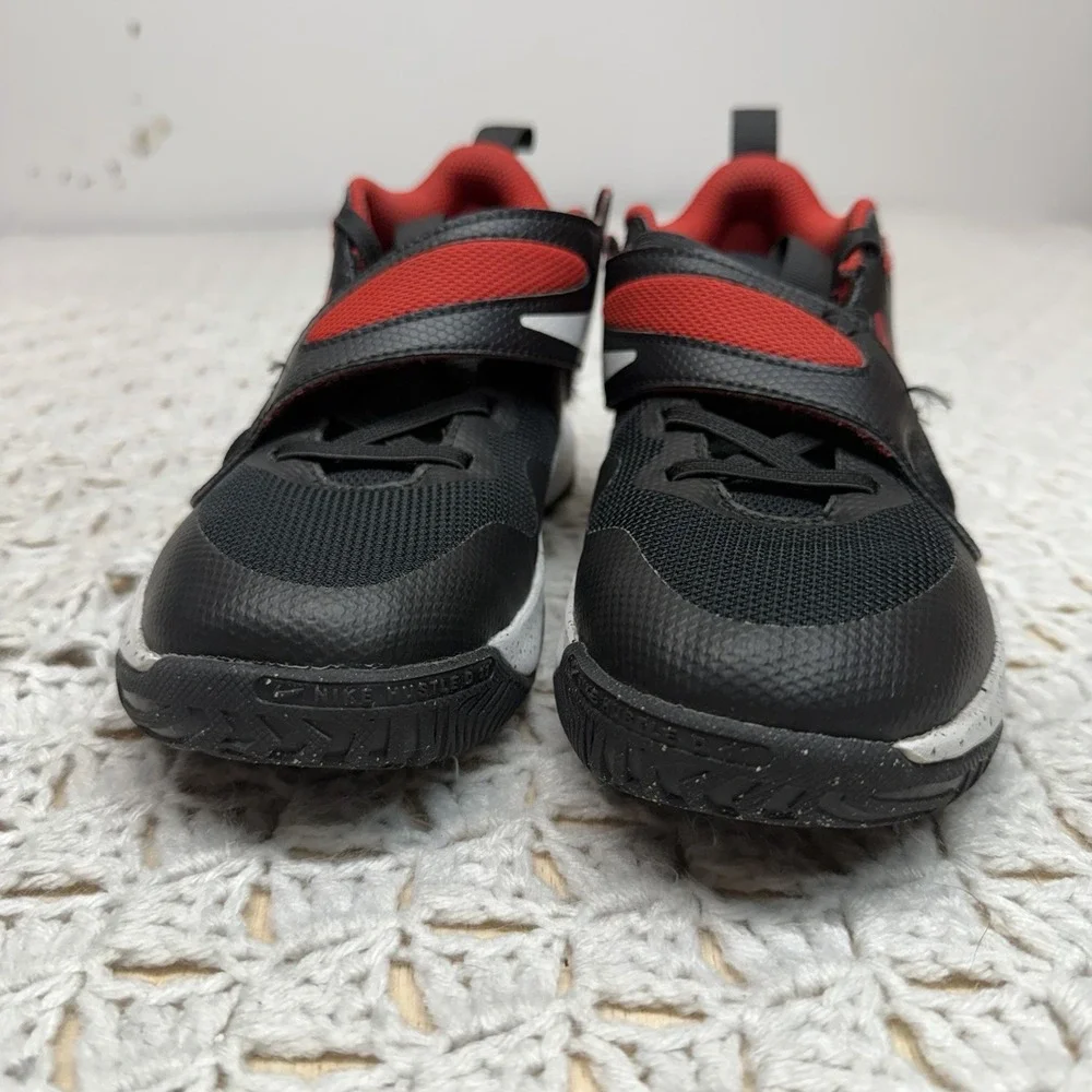 Nike Hustle Youth Boys Slip-on‎ Athletic Sneakers Size 2Y Black-Red DV8994-003